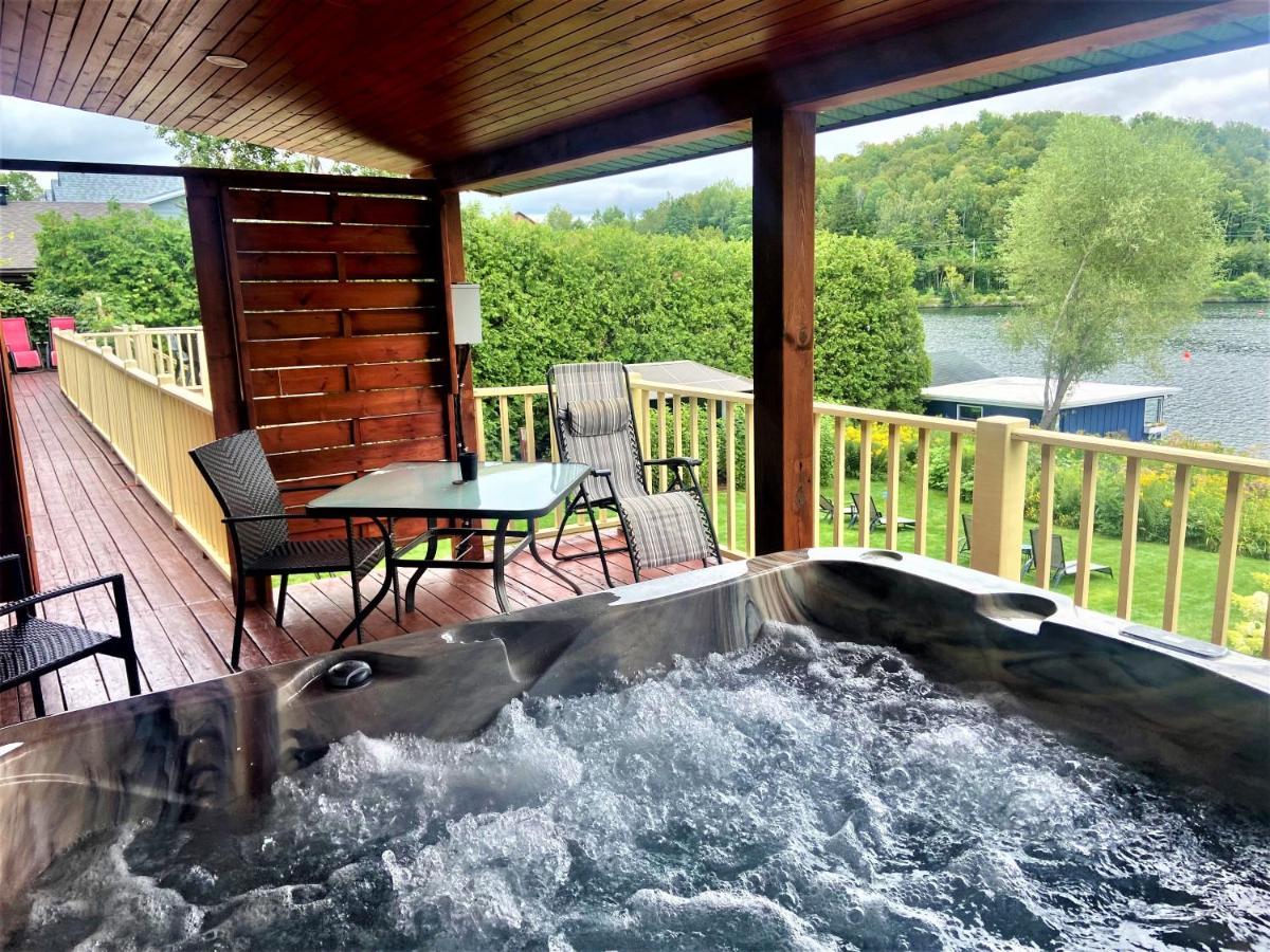 Auberge Aux Nuits de Rêve Sainte-Agathe-des-Monts Buitenkant foto