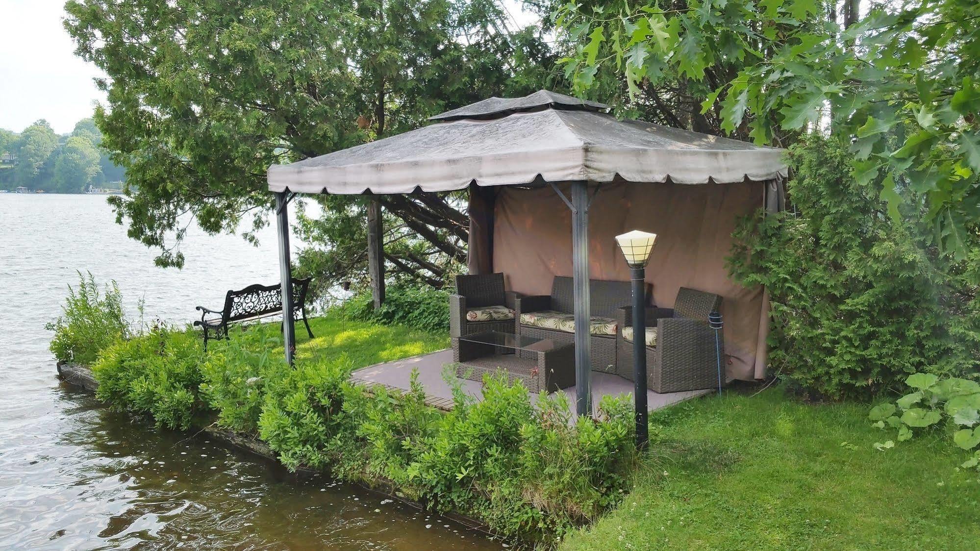 Auberge Aux Nuits de Rêve Sainte-Agathe-des-Monts Buitenkant foto