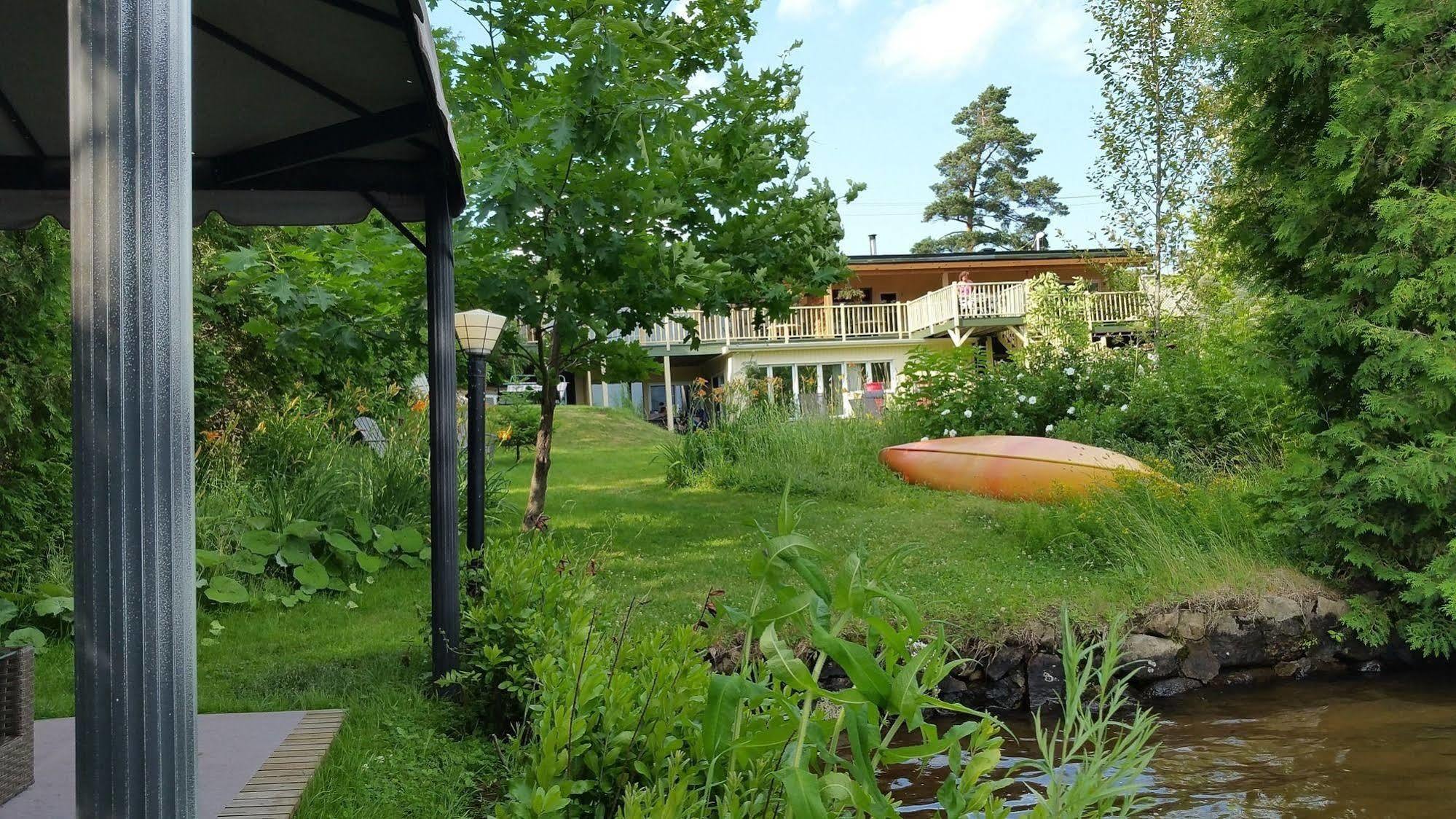 Auberge Aux Nuits de Rêve Sainte-Agathe-des-Monts Buitenkant foto